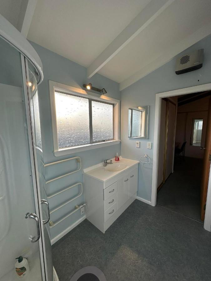 The Airport Homestay House Christchurch Bagian luar foto